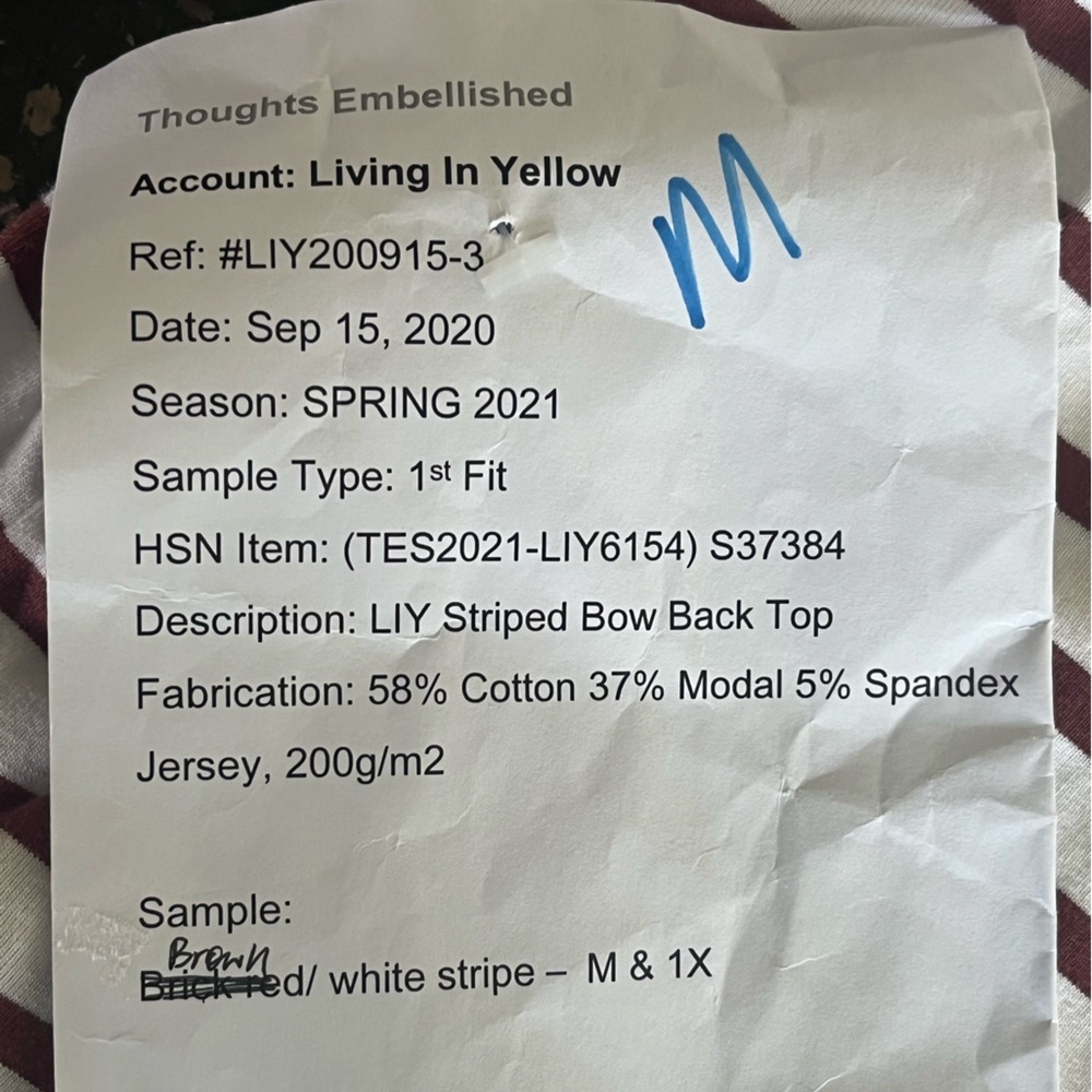 Living in Yellow 3/4 sleeve sailor tee with keyhole tie back - Picture 3 of 7